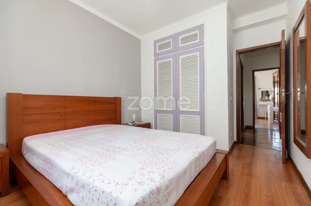 Apartamento T6 para Venda em Sé Nova, Santa Cruz, Almedina e São Bartolomeu Foto 15