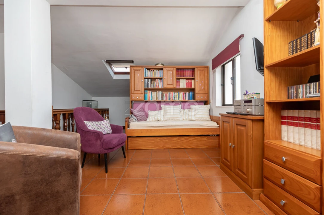Apartamento T6 para Venda em Sé Nova, Santa Cruz, Almedina e São Bartolomeu Foto 22