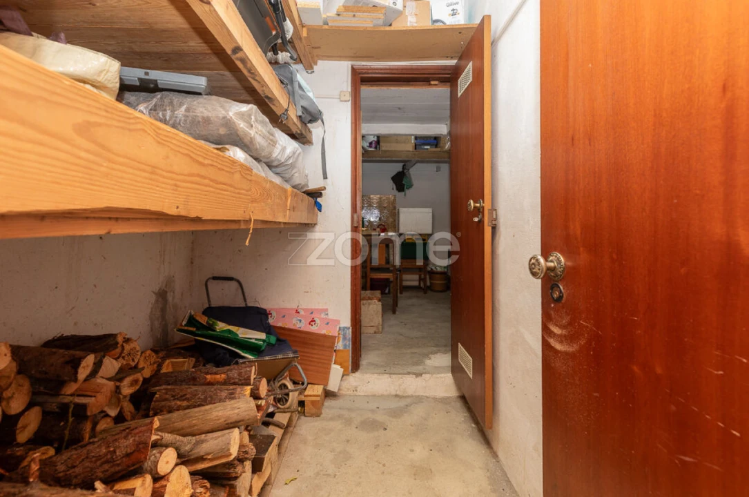 Apartamento T6 para Venda em Sé Nova, Santa Cruz, Almedina e São Bartolomeu Foto 30