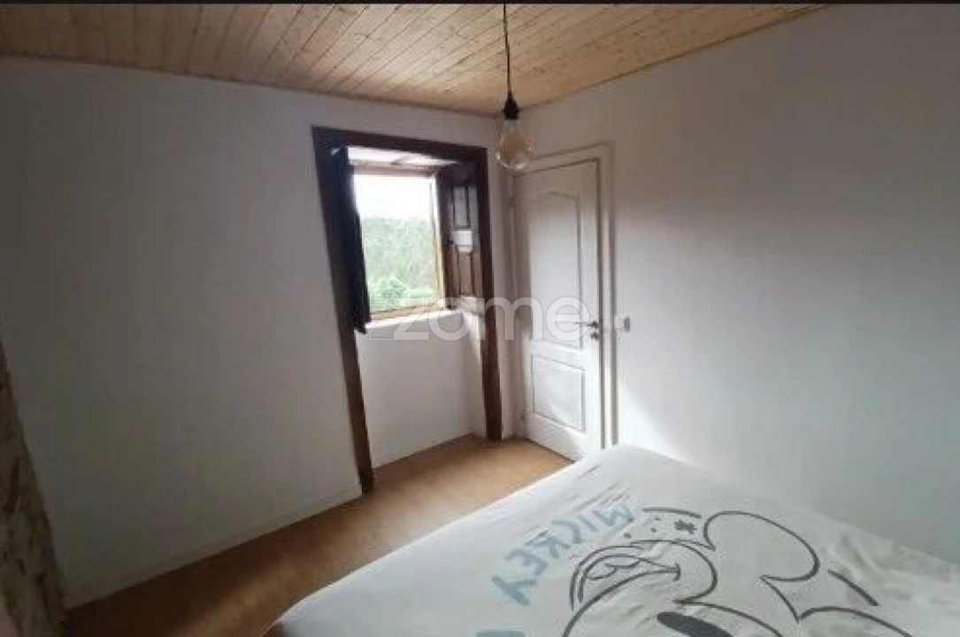Moradia T2 para Venda em Trezoi Foto 14