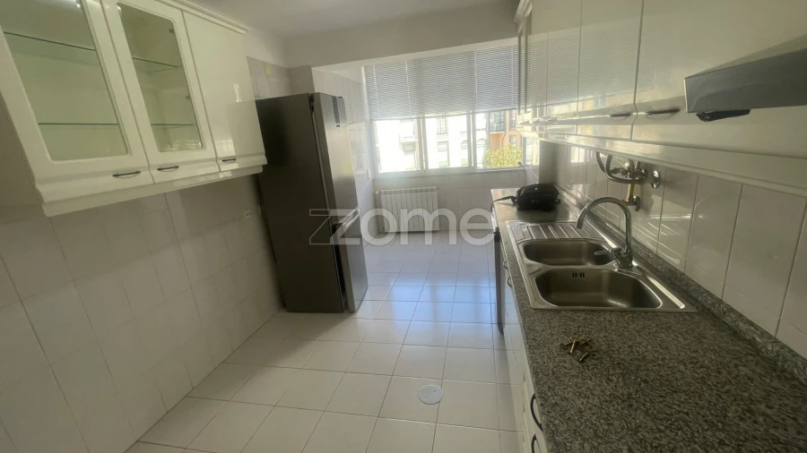 Apartamento T3 para Arrendamento em Viseu
