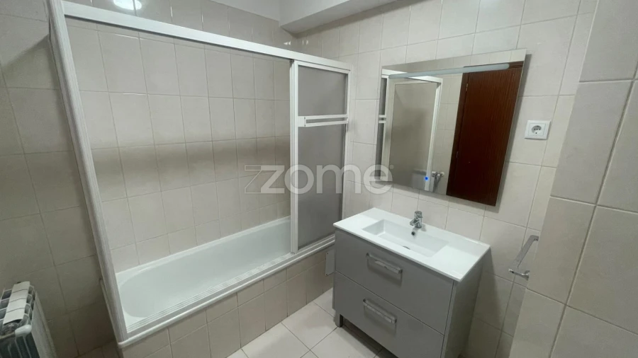 Apartamento T3 para Arrendamento em Viseu