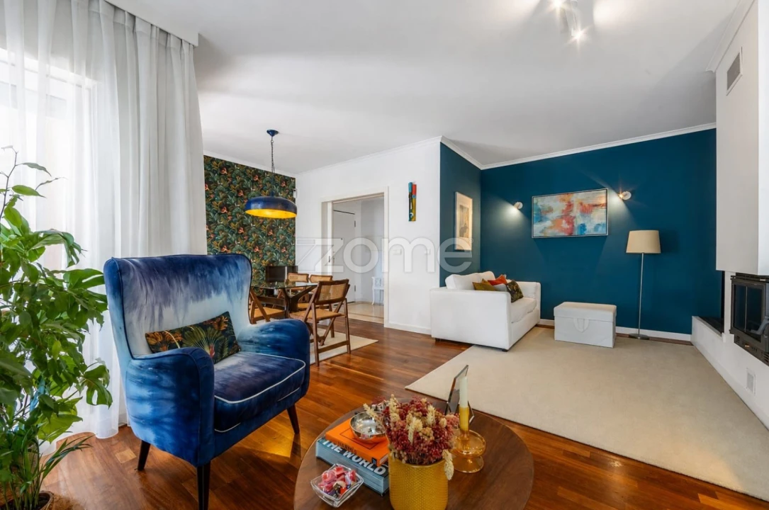 Apartamento T3 para Venda em Costa da Caparica Foto 2