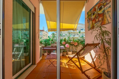 Apartamento T3 para Venda em Costa da Caparica