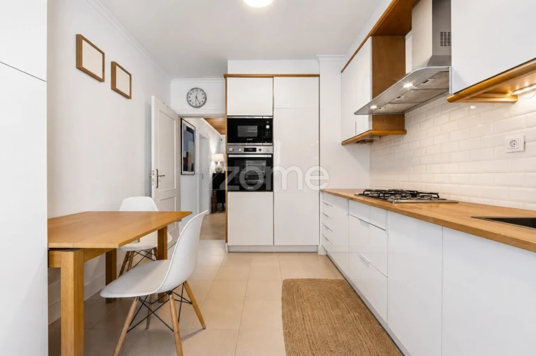 Apartamento T3 para Venda em Costa da Caparica Foto 10