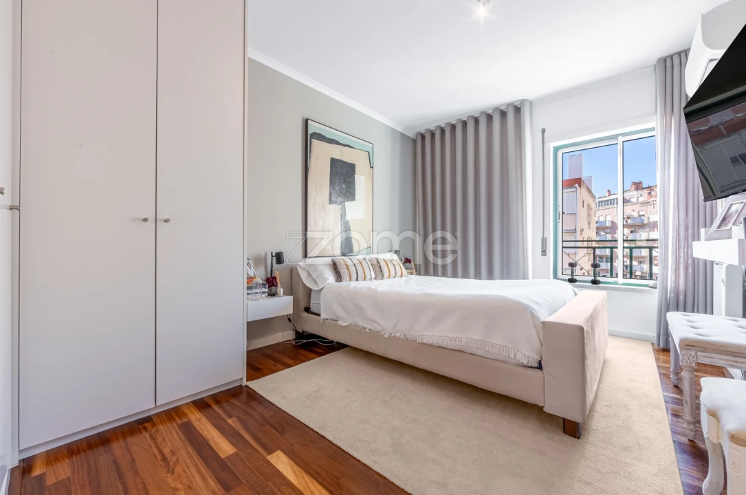 Apartamento T3 para Venda em Costa da Caparica Foto 19