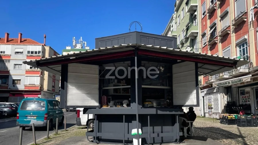 Negócio para Venda em Queluz e Belas