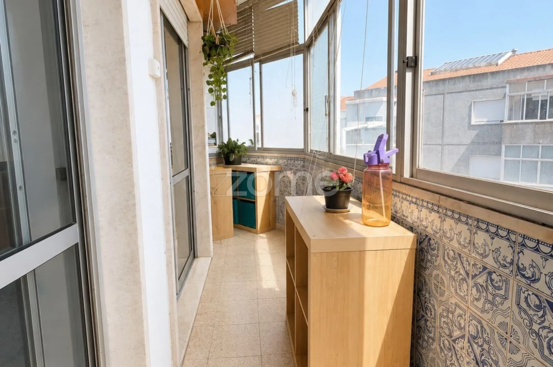 Apartamento T2 para Venda em Queluz e Belas Foto 8