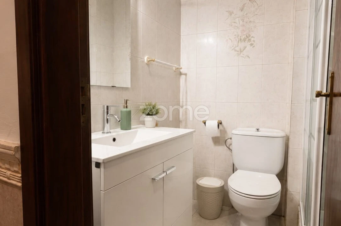 Apartamento T2 para Venda em Queluz e Belas Foto 2