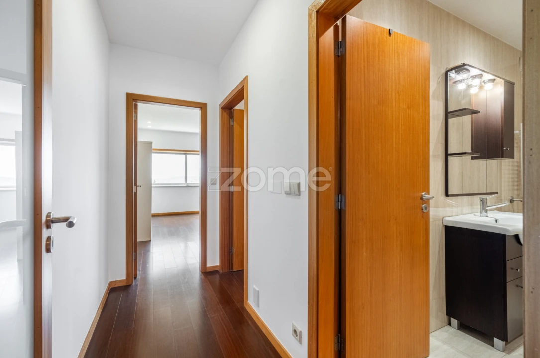 Apartamento T2 para Venda em São Vicente (Braga) Foto 13