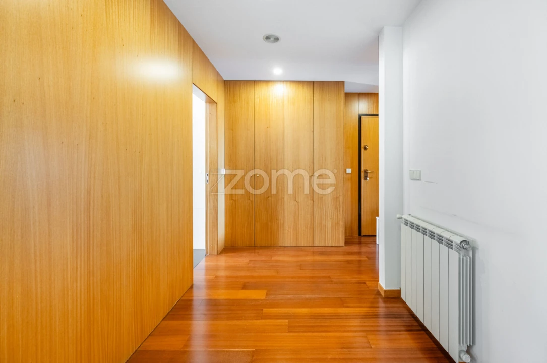 Apartamento T2 para Venda em São Vicente (Braga) Foto 6