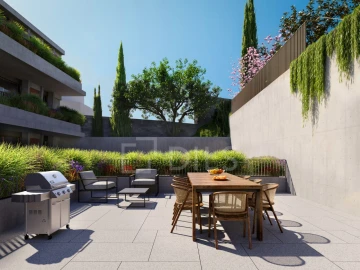 Apartamento T4 para Venda em Campanhã
