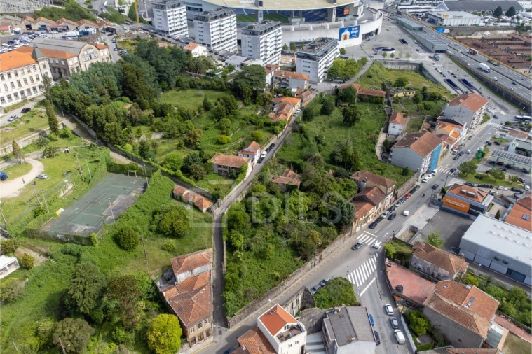 Apartamento T4 para Venda em Campanhã Foto 35