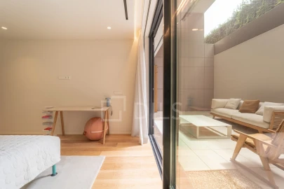 Apartamento T4 para Venda em Aldoar, Foz do Douro e Nevogilde