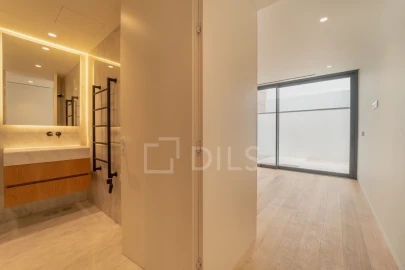 Apartamento T4 para Venda em Aldoar, Foz do Douro e Nevogilde