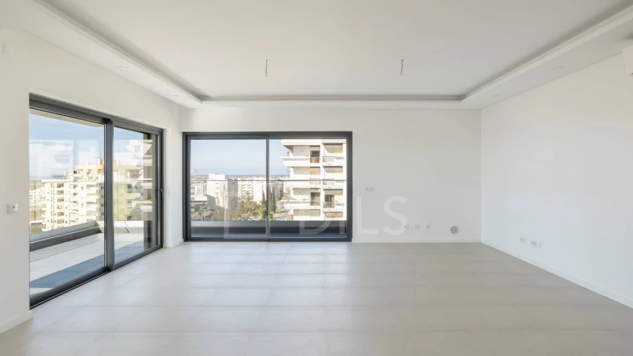 Apartamento T2 para Venda em Faro (Sé e São Pedro)