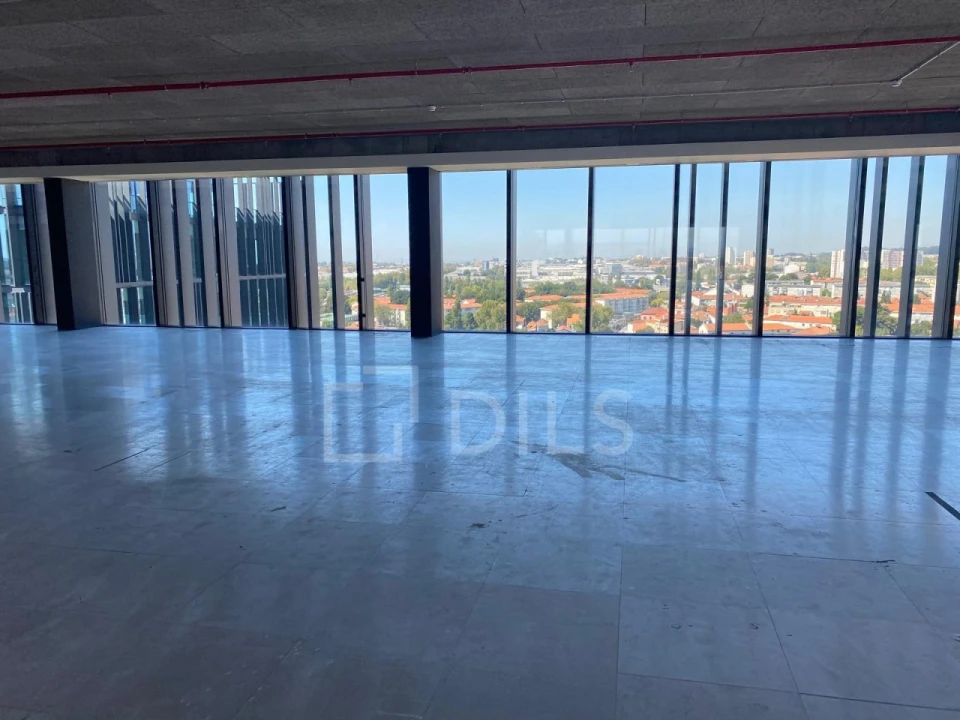 Escritório para Arrendamento em Ramalde Foto 12