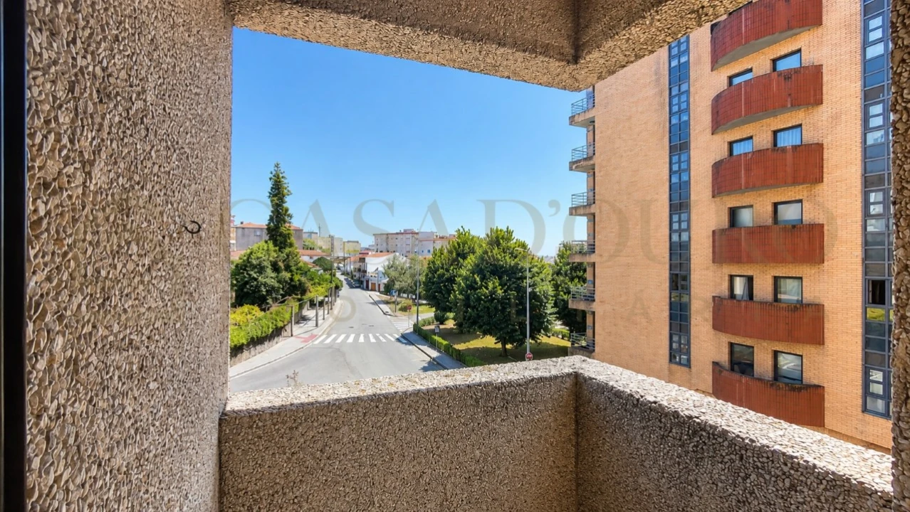 Apartamento T2 para Venda em Rio Tinto Foto 15