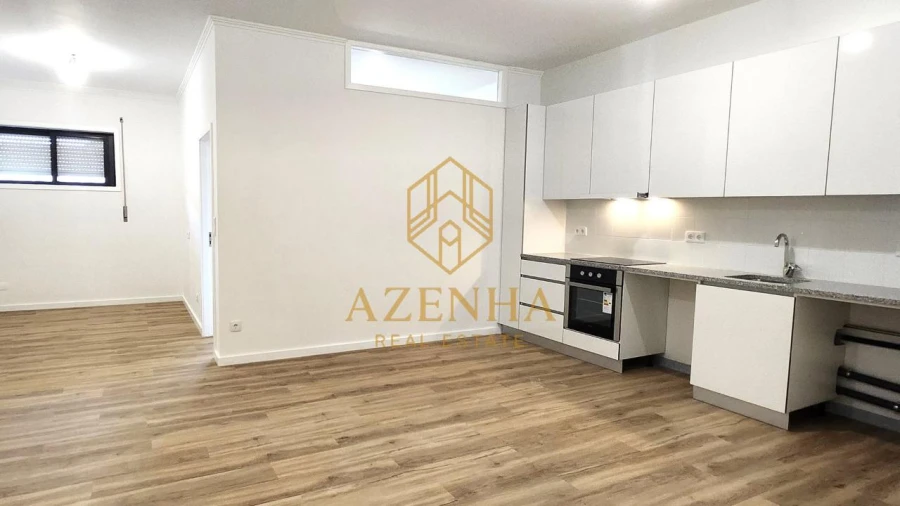 Apartamento T1 para Arrendamento em Cidade da Maia Foto 2