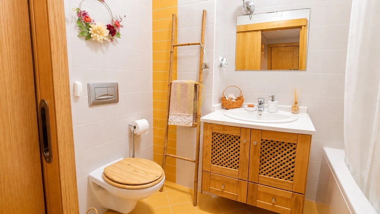 Apartamento T3 para Venda em Quelfes Foto 21