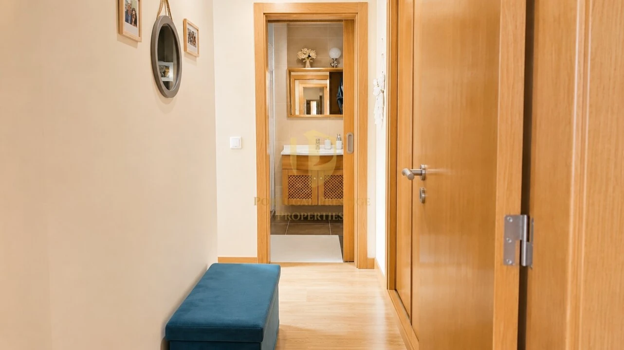 Apartamento T3 para Venda em Quelfes Foto 22