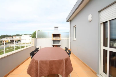 Moradia T4 para Venda em Pedroso e Seixezelo