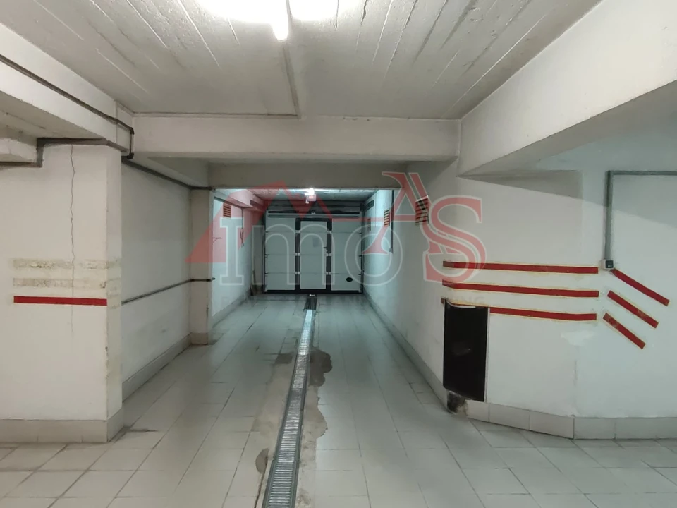 Garagem para Arrendamento em Costa da Caparica Foto 6