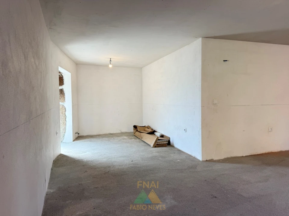 Moradia T2 para Venda em Rio de Moinhos Foto 35