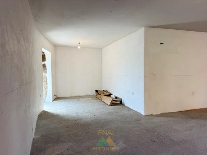 Moradia T2 para Venda em Rio de Moinhos Foto 35