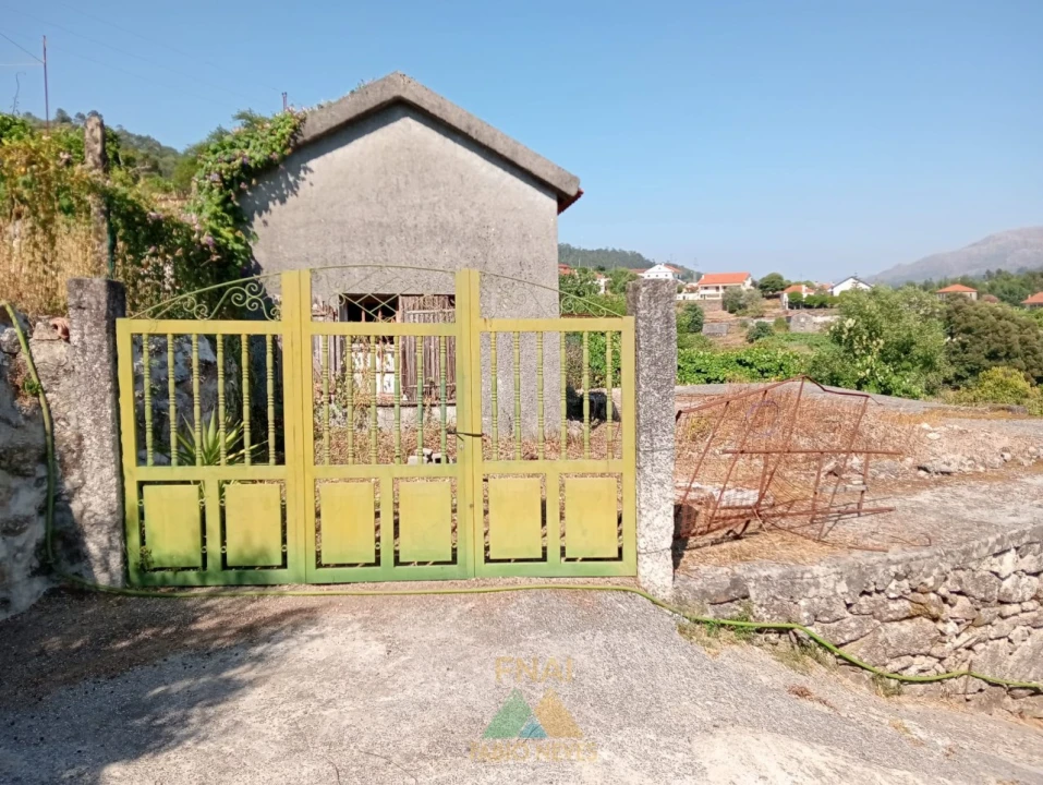 Moradia T1 para Venda em Soajo Foto 5