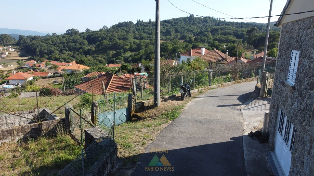 Terreno para Venda em Senharei Foto 2
