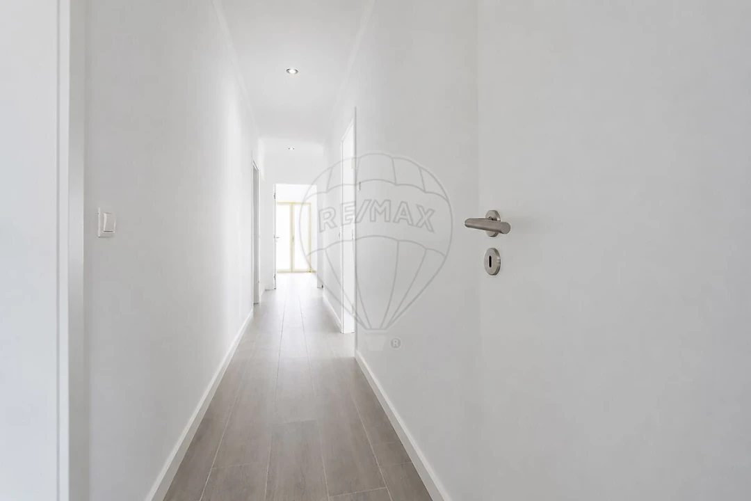 Apartamento T2 para Venda em São Martinho do Porto Foto 10
