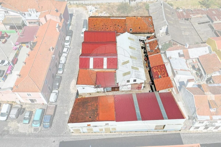Prédio para Venda em Marvila Foto 3