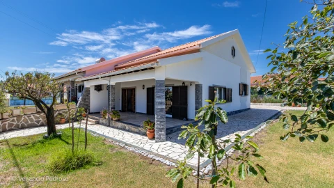Moradia T5 para Venda em Ericeira