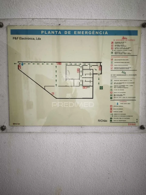 Armazém para Venda em Albergaria-A-Velha e Valmaior