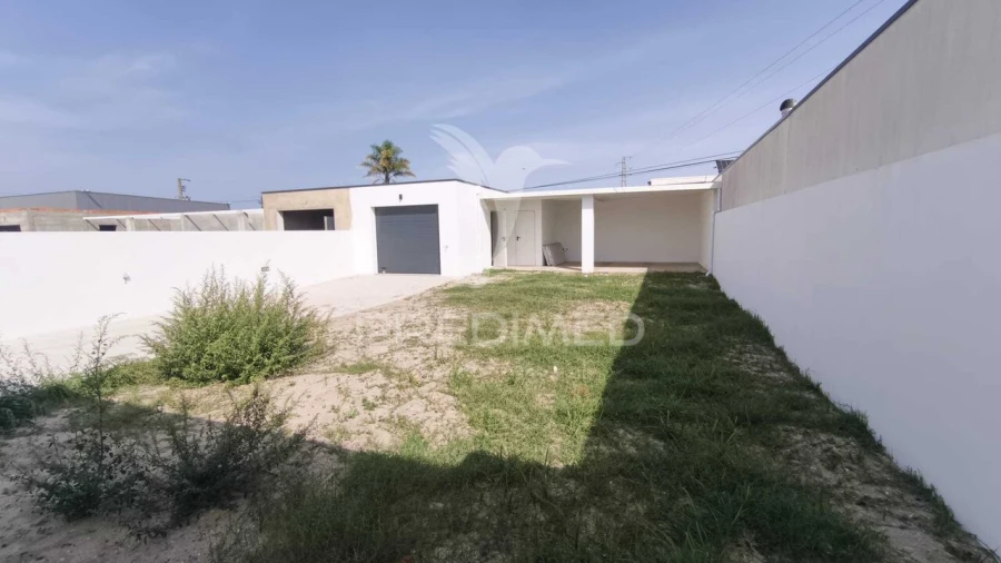 Moradia T3 para Venda em Gafanha da Encarnação Foto 19