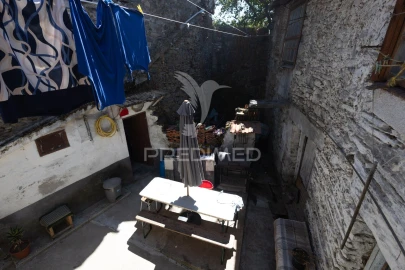 Moradia T0 para Venda em Peso da Régua e Godim