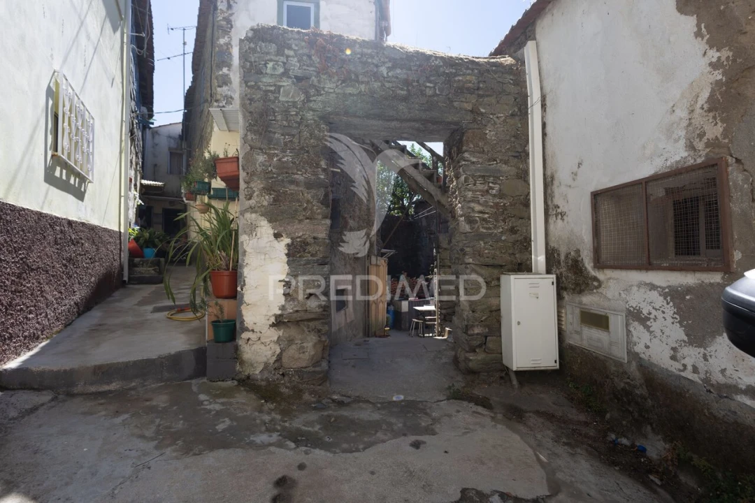Moradia T0 para Venda em Peso da Régua e Godim Foto 19