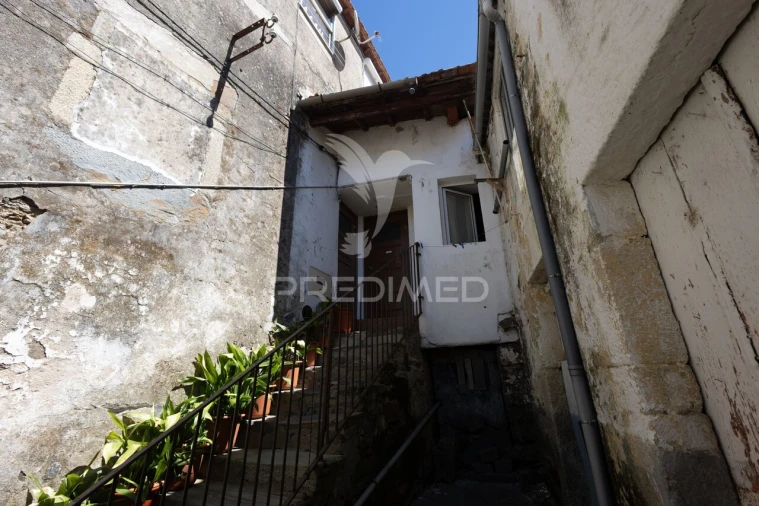 Moradia T0 para Venda em Peso da Régua e Godim Foto 4