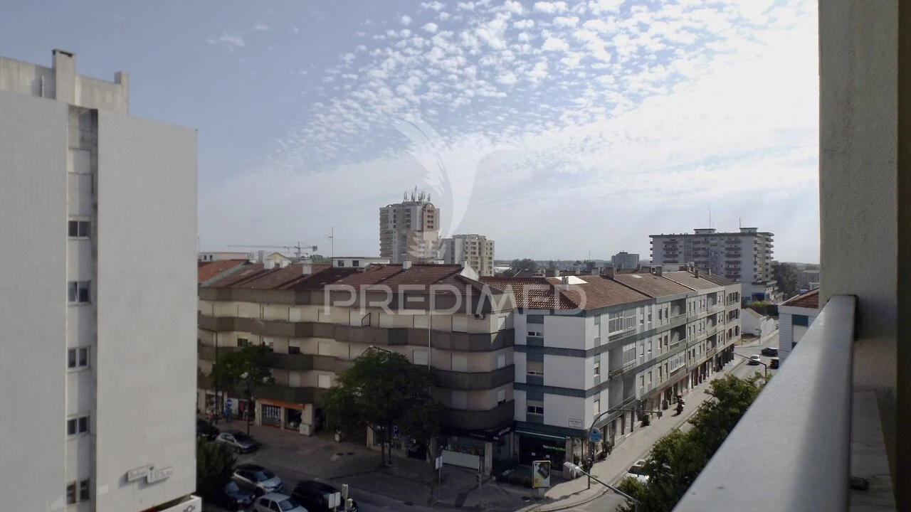 Apartamento T3 para Venda em Marinha Grande Foto 39