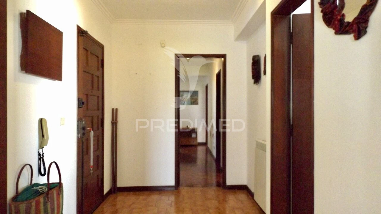 Apartamento T3 para Venda em Marinha Grande Foto 2