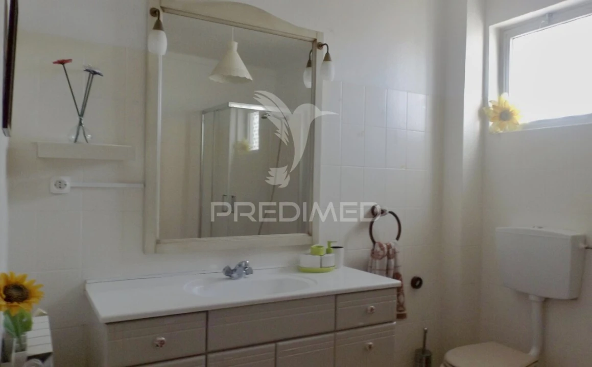 Apartamento T3 para Venda em Marinha Grande Foto 32