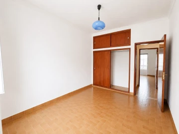 Moradia T5 para Venda em Fronteira