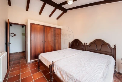 Moradia T8 para Venda em Vila do Bispo e Raposeira