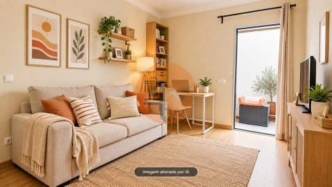 Apartamento T3 para Venda em Quelfes