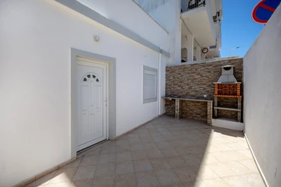 Moradia T2 para Venda em Albufeira e Olhos de Água