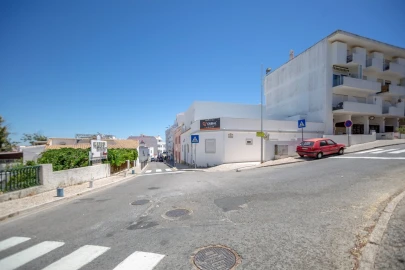 Moradia T2 para Venda em Albufeira e Olhos de Água