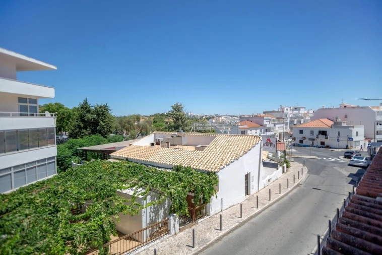 Moradia T2 para Venda em Albufeira e Olhos de Água Foto 25