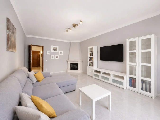 Apartamento T2 para Venda em Albufeira e Olhos de Água Foto 2