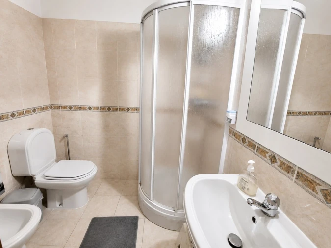 Apartamento T2 para Venda em Albufeira e Olhos de Água Foto 13